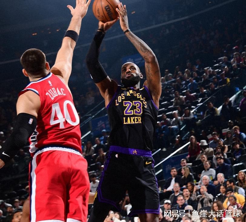 体育赛事-拒逆转！东契奇32+8小卡24+5，哈登18+7完成救赎，老詹23+6创纪录