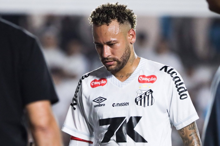 UOL：辛辛那提有意引进内马尔，俱乐部老板打算亲自与球员父亲谈